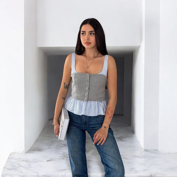 PINSTRIPE POISE TOP