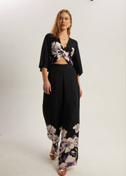 BLOOM IN BLACK JUMPSUIT