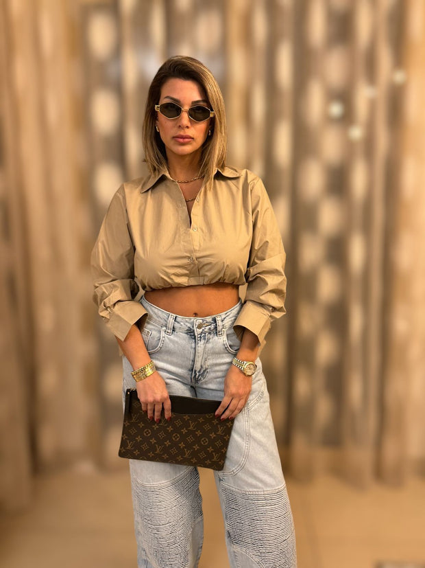 BACK-TIE CUTOUT SHIRT