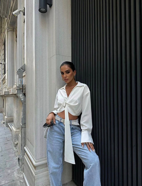 FRONT TIE CROP TOP