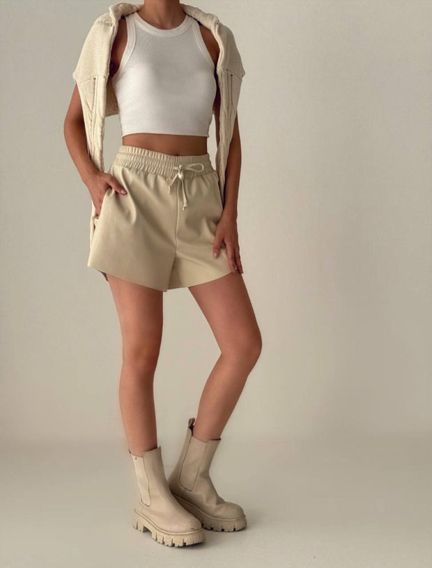CASUAL LEATHER SHORT