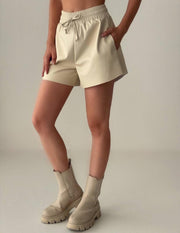 CASUAL LEATHER SHORT