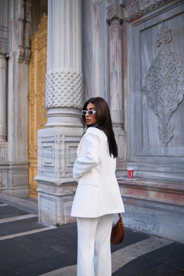 TAILORED PERFECTION BLAZER